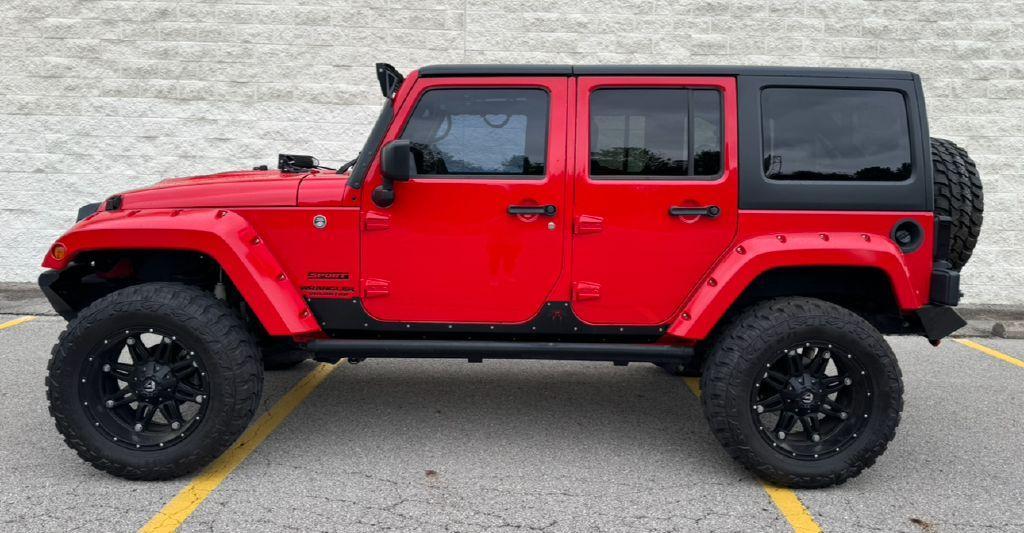 used 2016 Jeep Wrangler Unlimited car, priced at $27,989