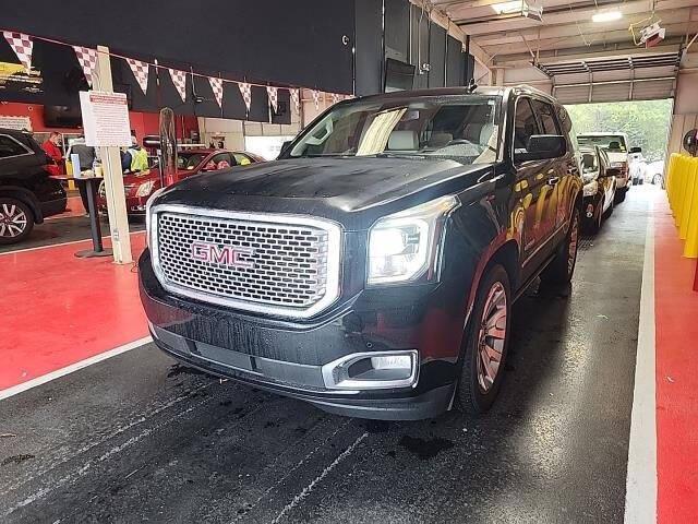 used 2017 GMC Yukon car