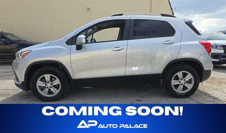 used 2022 Chevrolet Trax car, priced at $14,931
