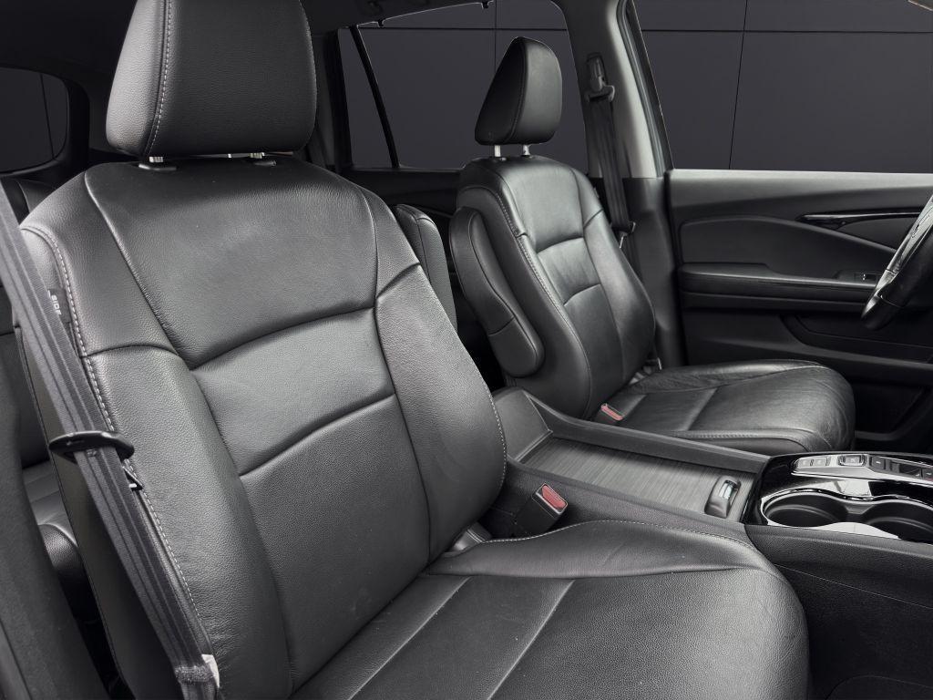 used 2020 Honda Pilot car, priced at $23,837