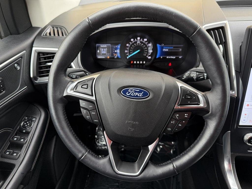 used 2023 Ford Edge car, priced at $24,989