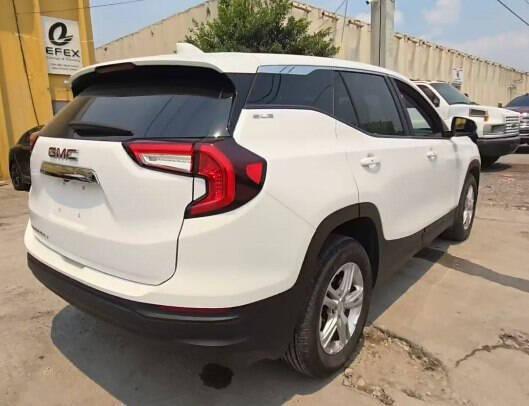 used 2024 GMC Terrain car, priced at $23,376