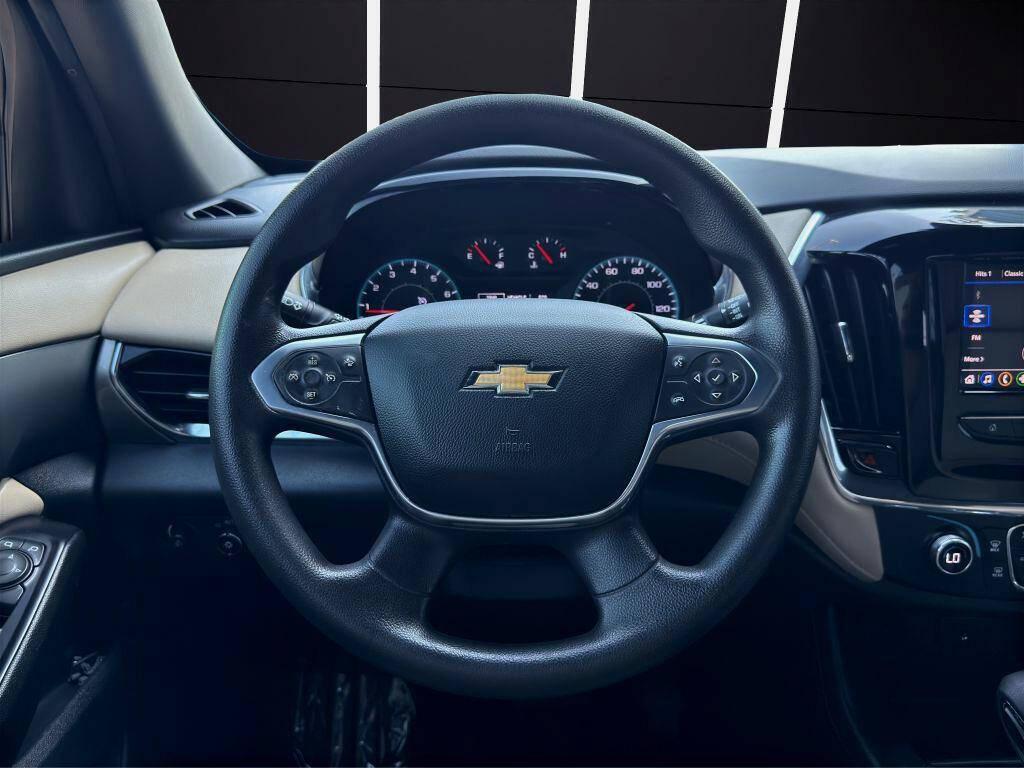 used 2023 Chevrolet Traverse car, priced at $14,487