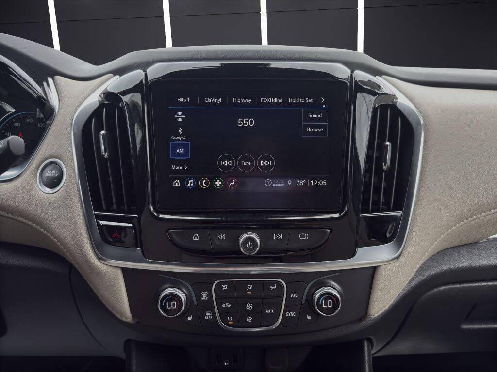 used 2023 Chevrolet Traverse car, priced at $22,388