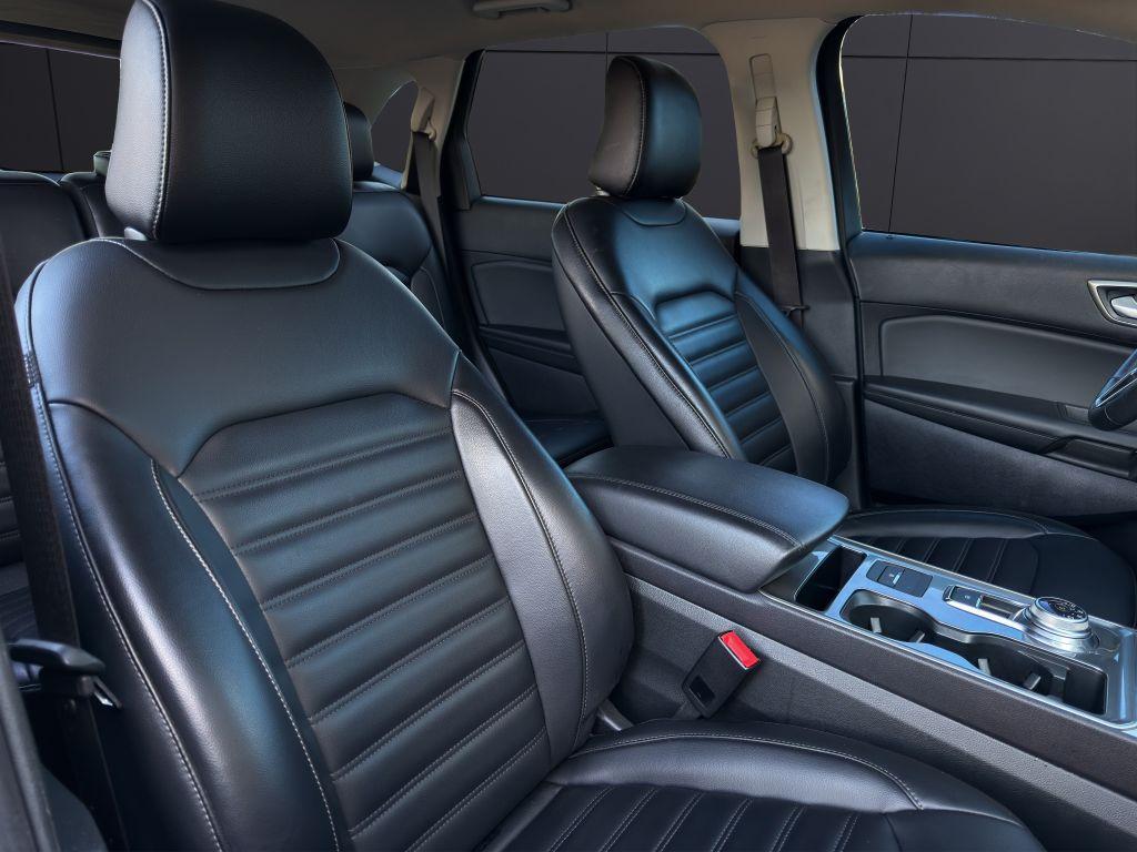 used 2024 Ford Edge car, priced at $19,933