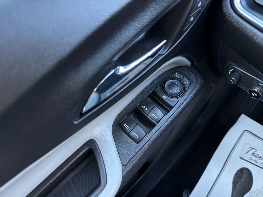 used 2021 Chevrolet Equinox car, priced at $12,888