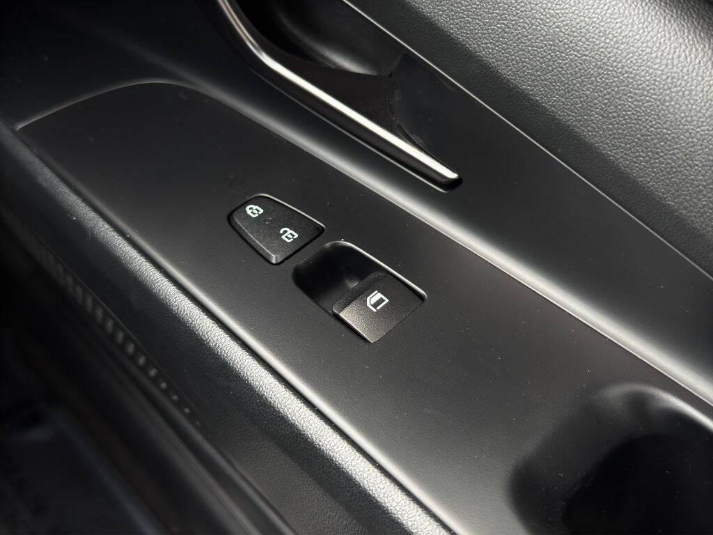 used 2022 Hyundai Elantra car, priced at $18,731