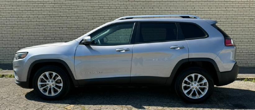 used 2020 Jeep Cherokee car, priced at $16,989