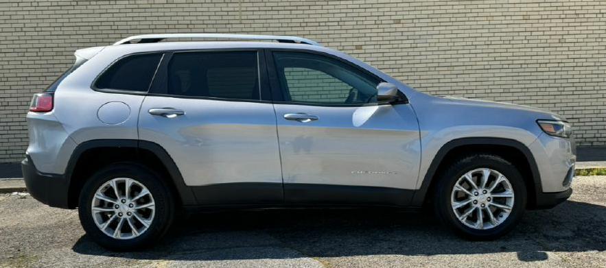 used 2020 Jeep Cherokee car, priced at $16,989