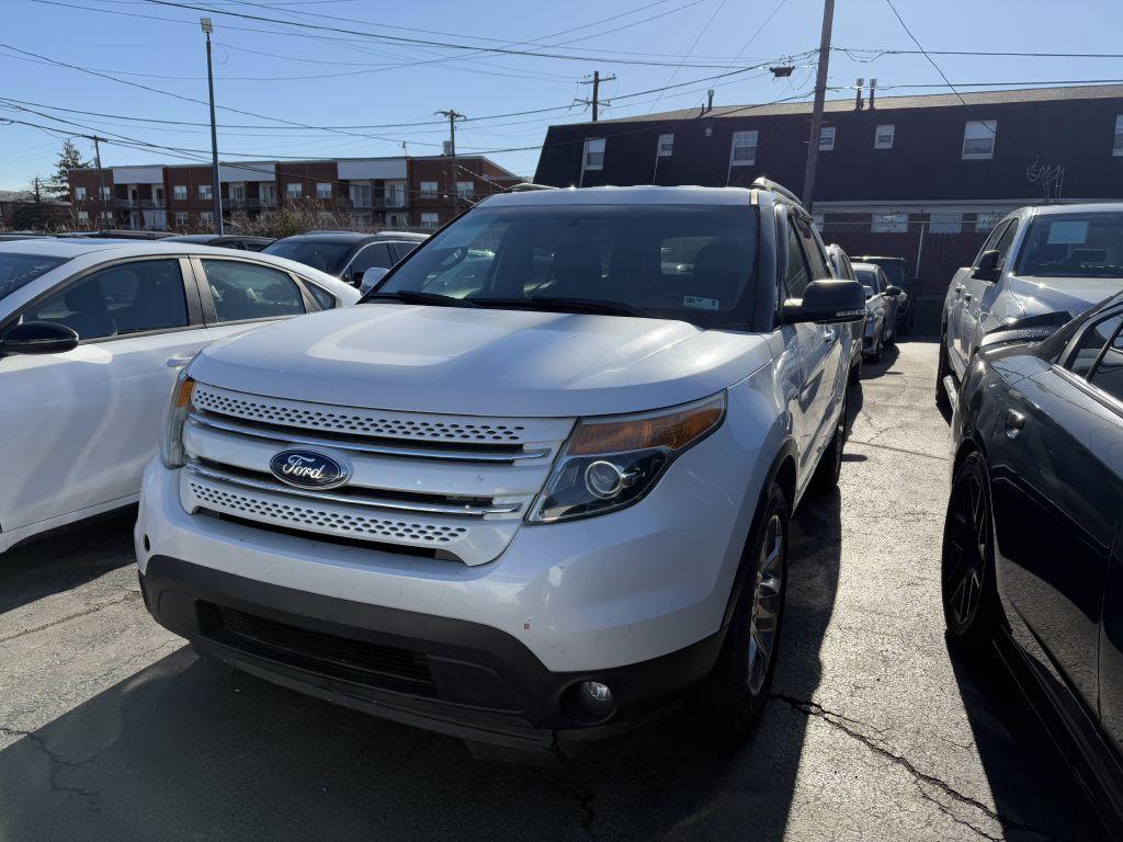 used 2014 Ford Explorer car, priced at $7,500