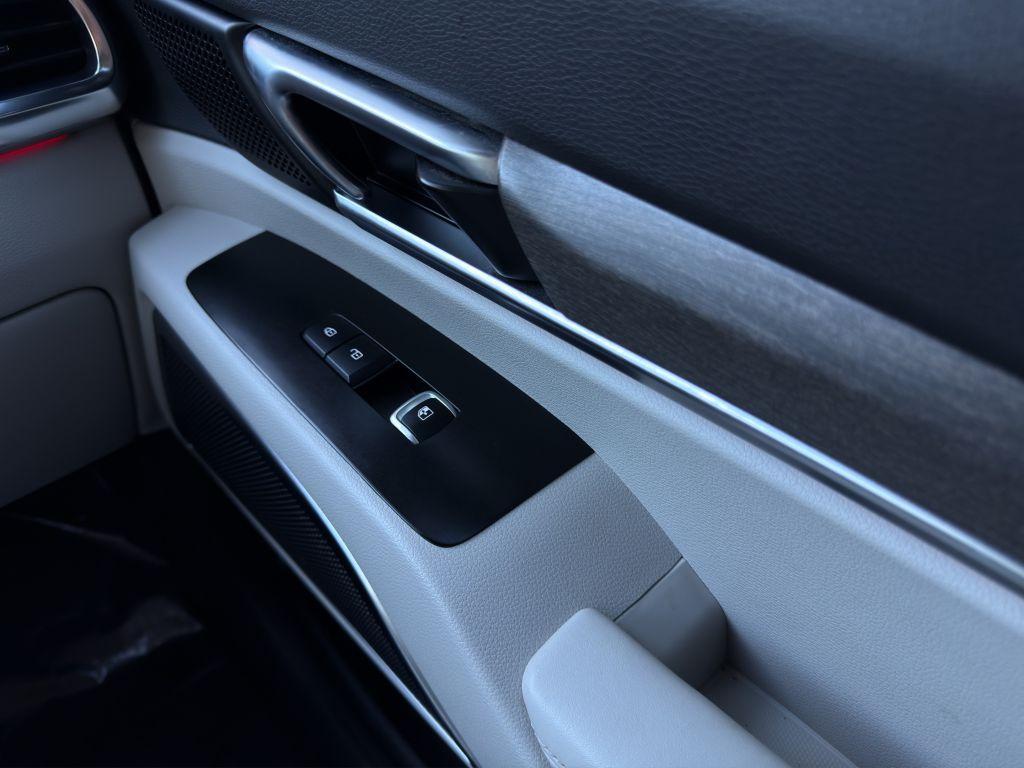 used 2022 Kia Telluride car, priced at $29,933