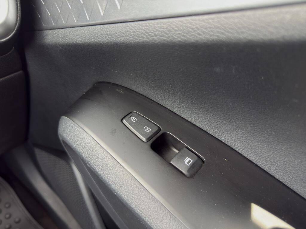 used 2021 Kia Soul car, priced at $11,491