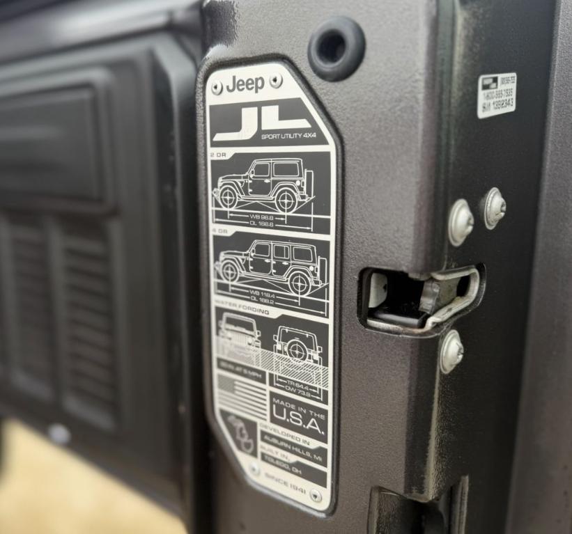 used 2018 Jeep Wrangler Unlimited car, priced at $24,506