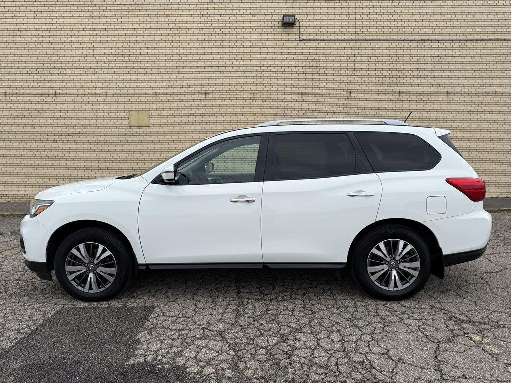 used 2017 Nissan Pathfinder car, priced at $9,999