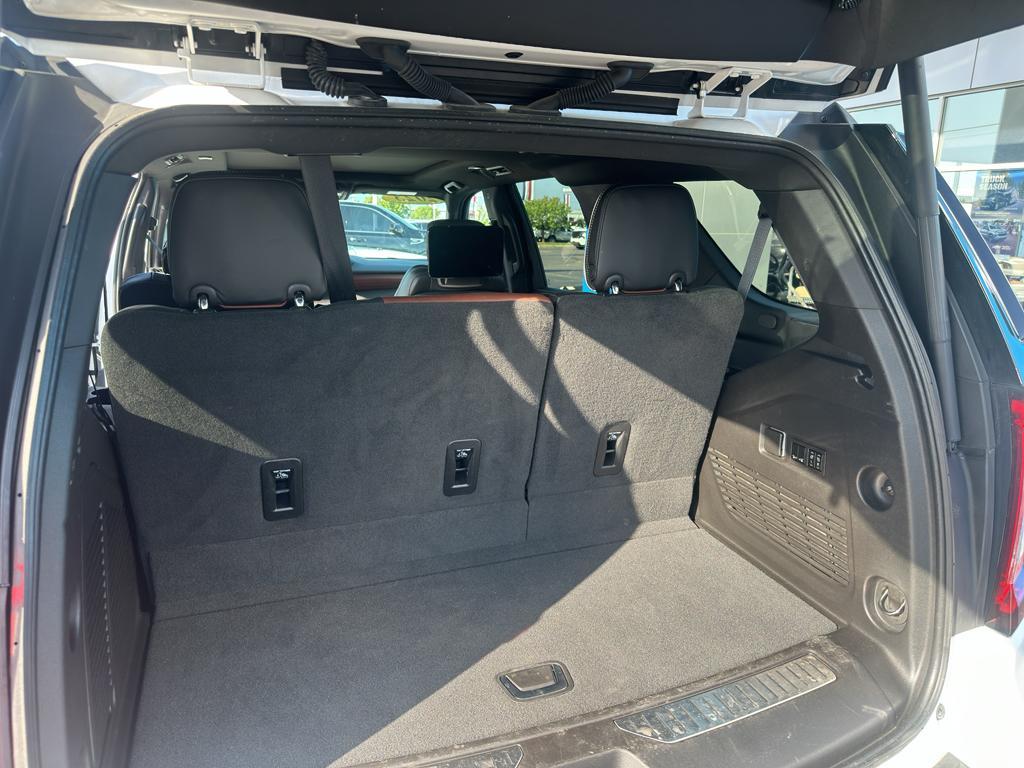 used 2023 GMC Yukon car, priced at $72,975