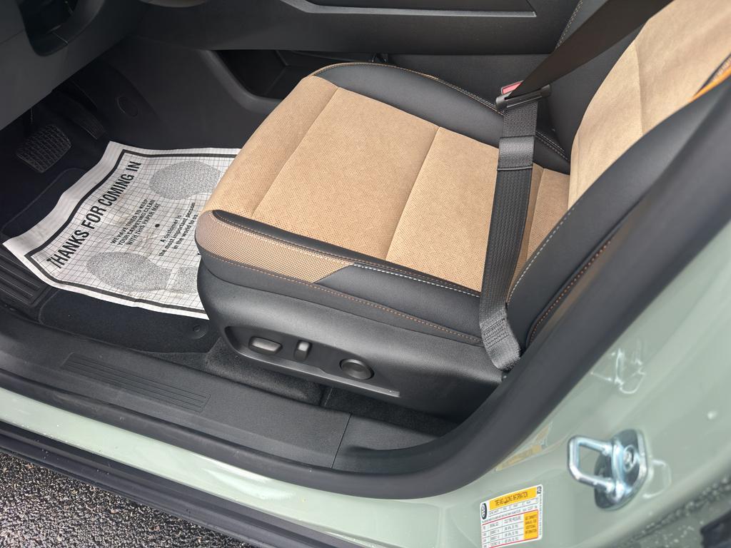 new 2026 Chevrolet Equinox car, priced at $38,890