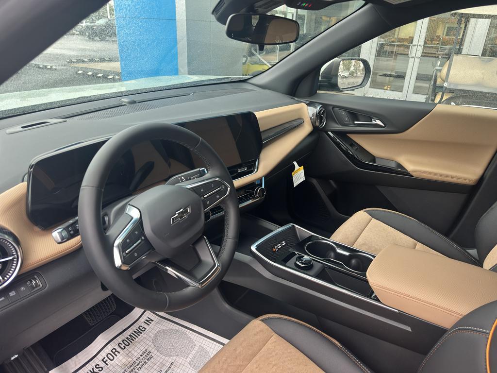 new 2026 Chevrolet Equinox car, priced at $38,890