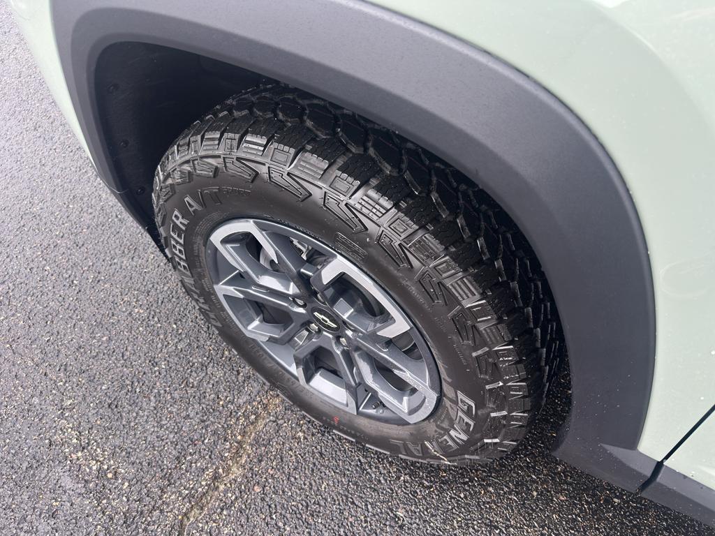 new 2026 Chevrolet Equinox car, priced at $38,890