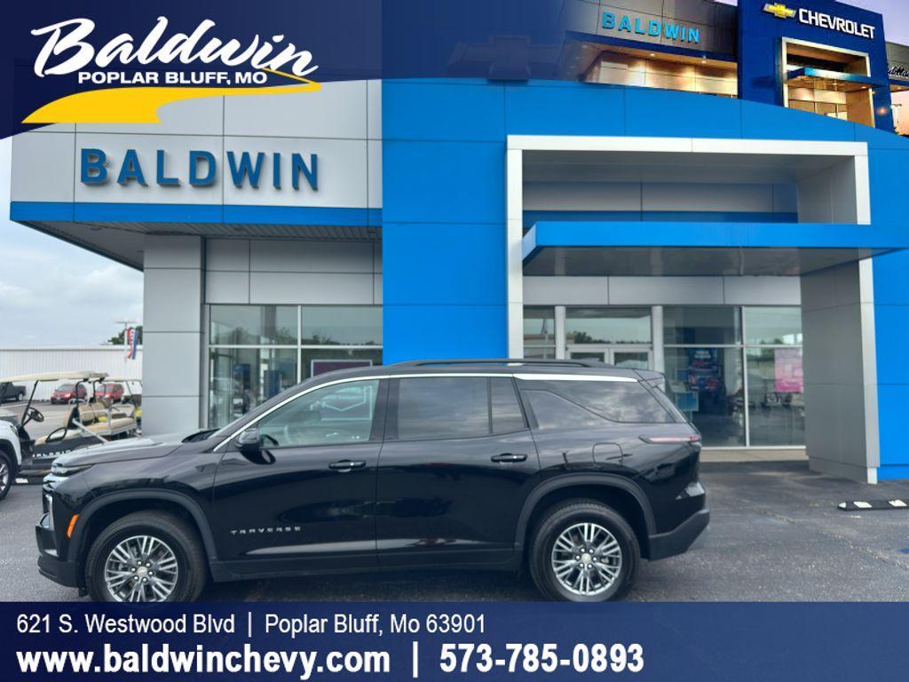 used 2025 Chevrolet Traverse car, priced at $43,988
