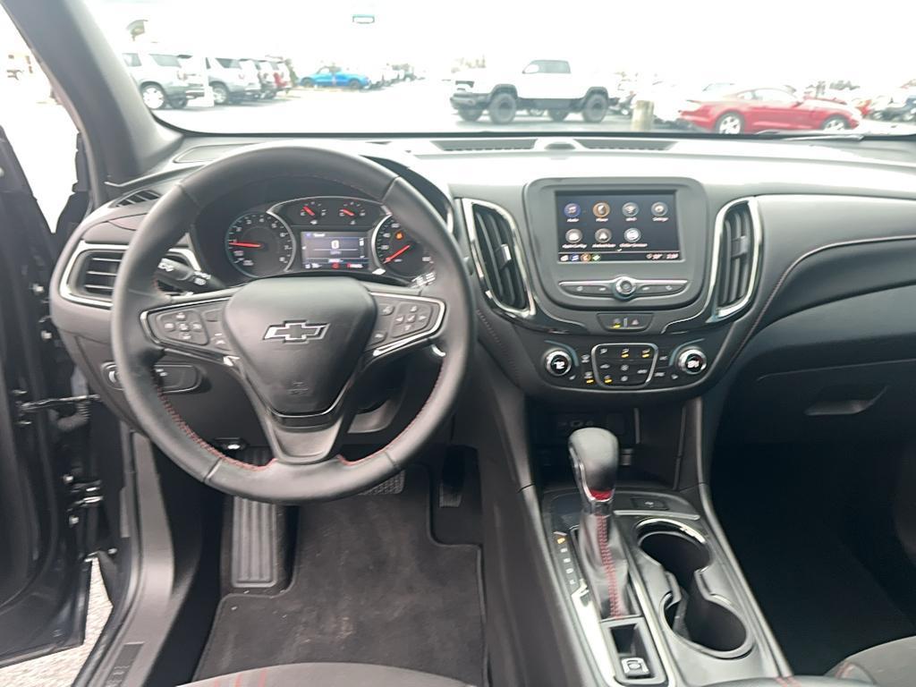 used 2023 Chevrolet Equinox car, priced at $25,988