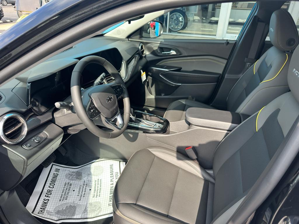 new 2025 Chevrolet Trax car, priced at $26,590