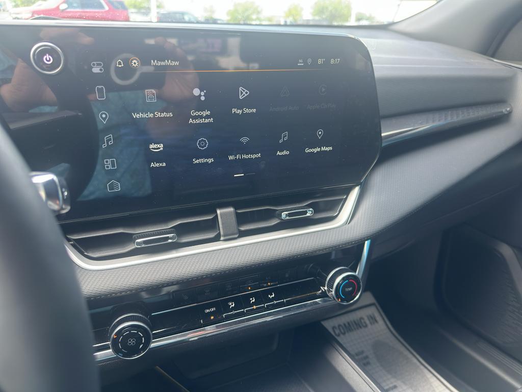 used 2025 Chevrolet Equinox car, priced at $29,988
