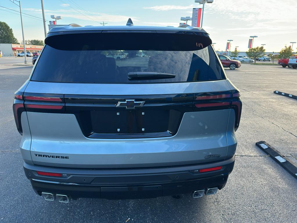 new 2026 Chevrolet Traverse car, priced at $46,500