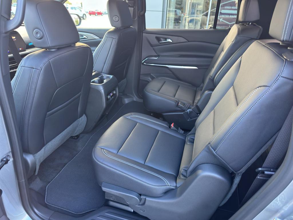 new 2026 Chevrolet Traverse car, priced at $46,500