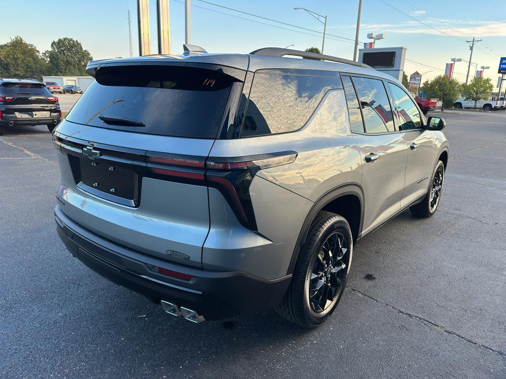 new 2026 Chevrolet Traverse car, priced at $46,500