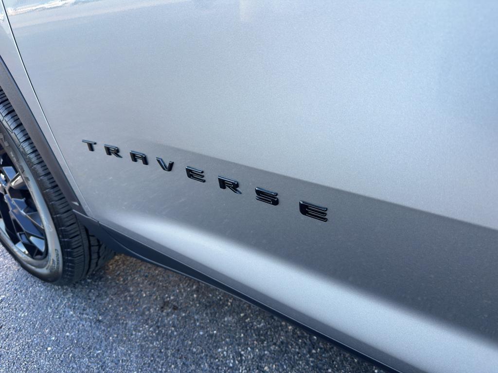 new 2026 Chevrolet Traverse car, priced at $46,500