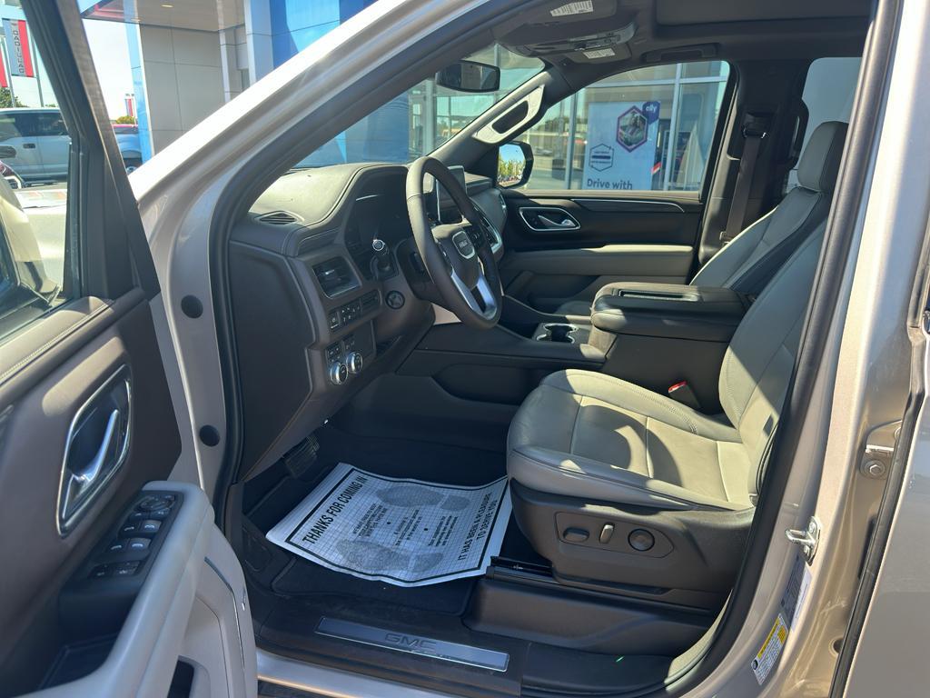used 2022 GMC Yukon car, priced at $46,988