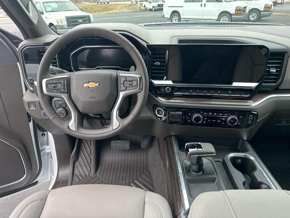 new 2024 Chevrolet Silverado 1500 car, priced at $60,675