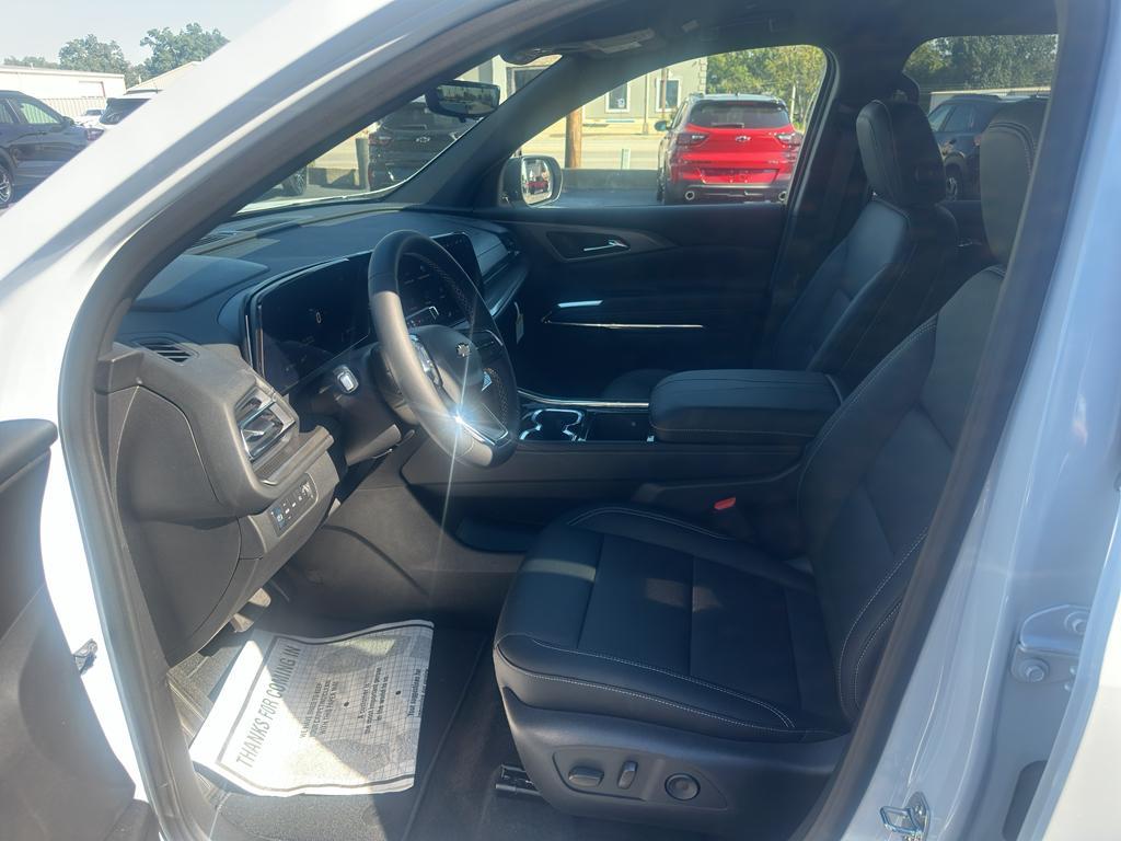 new 2026 Chevrolet Traverse car, priced at $47,915