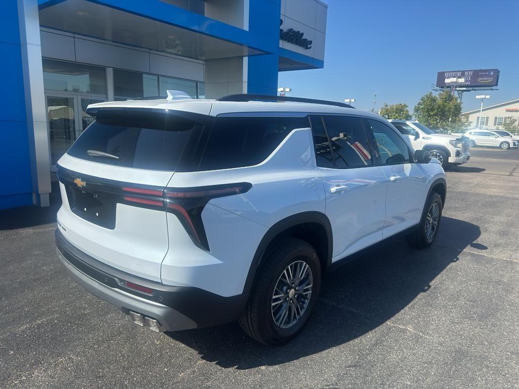 new 2026 Chevrolet Traverse car, priced at $47,915