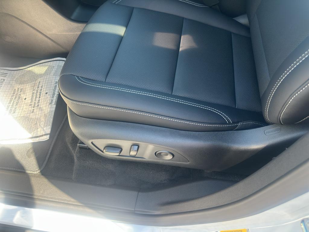 new 2026 Chevrolet Traverse car, priced at $47,915