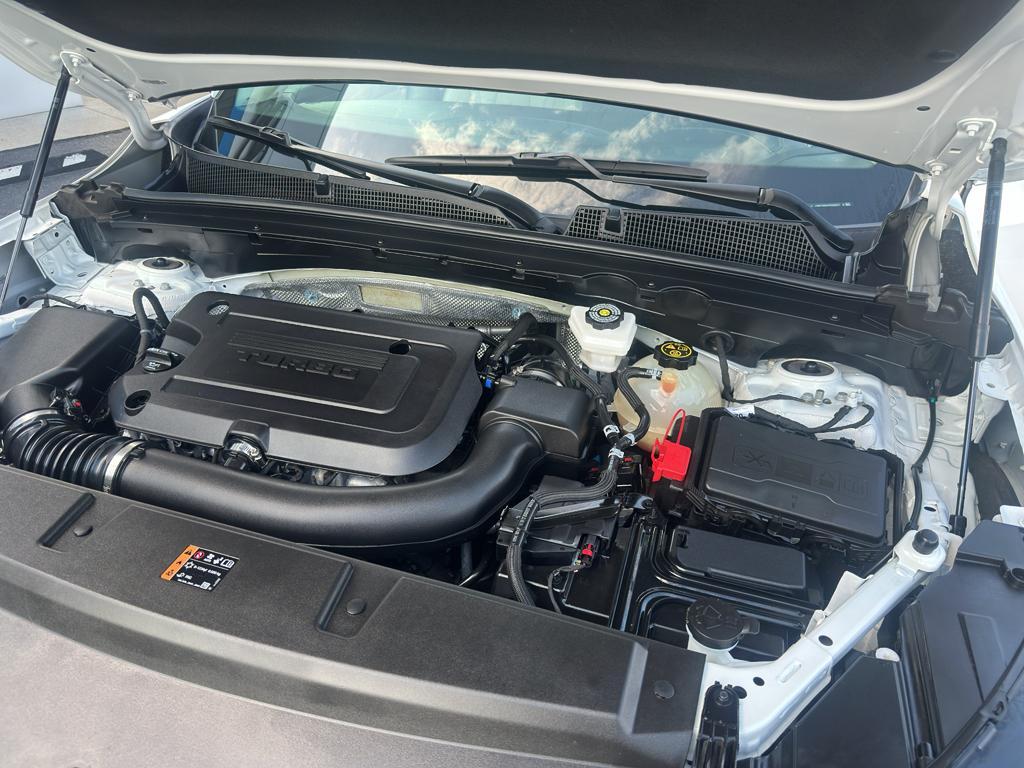 used 2023 Buick Envision car, priced at $28,988