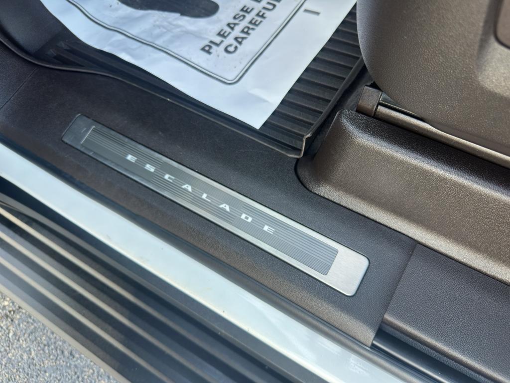 used 2022 Cadillac Escalade car, priced at $56,988