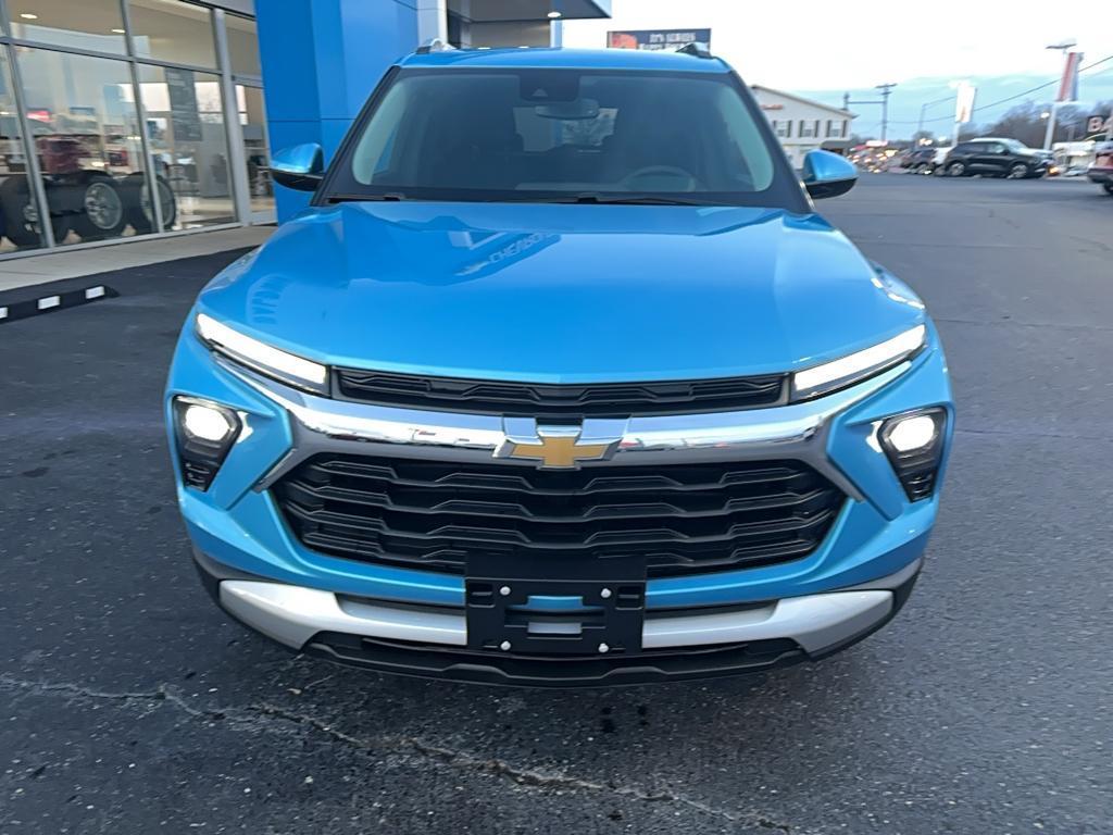 new 2025 Chevrolet TrailBlazer car, priced at $29,365