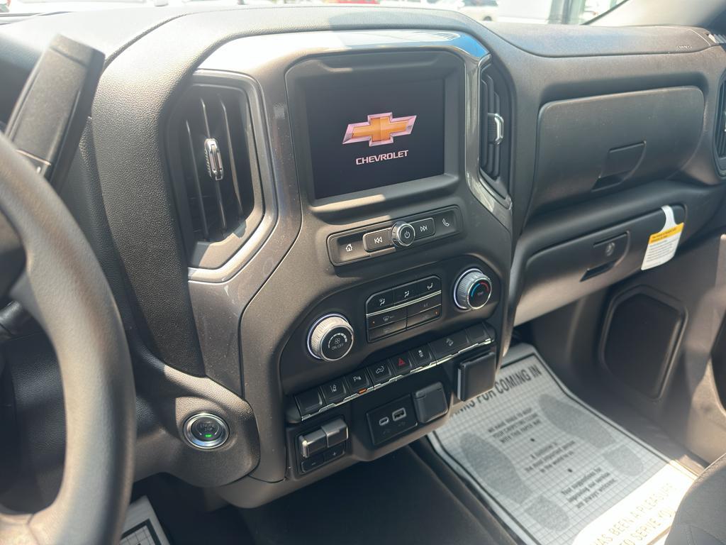 new 2025 Chevrolet Silverado 2500 car