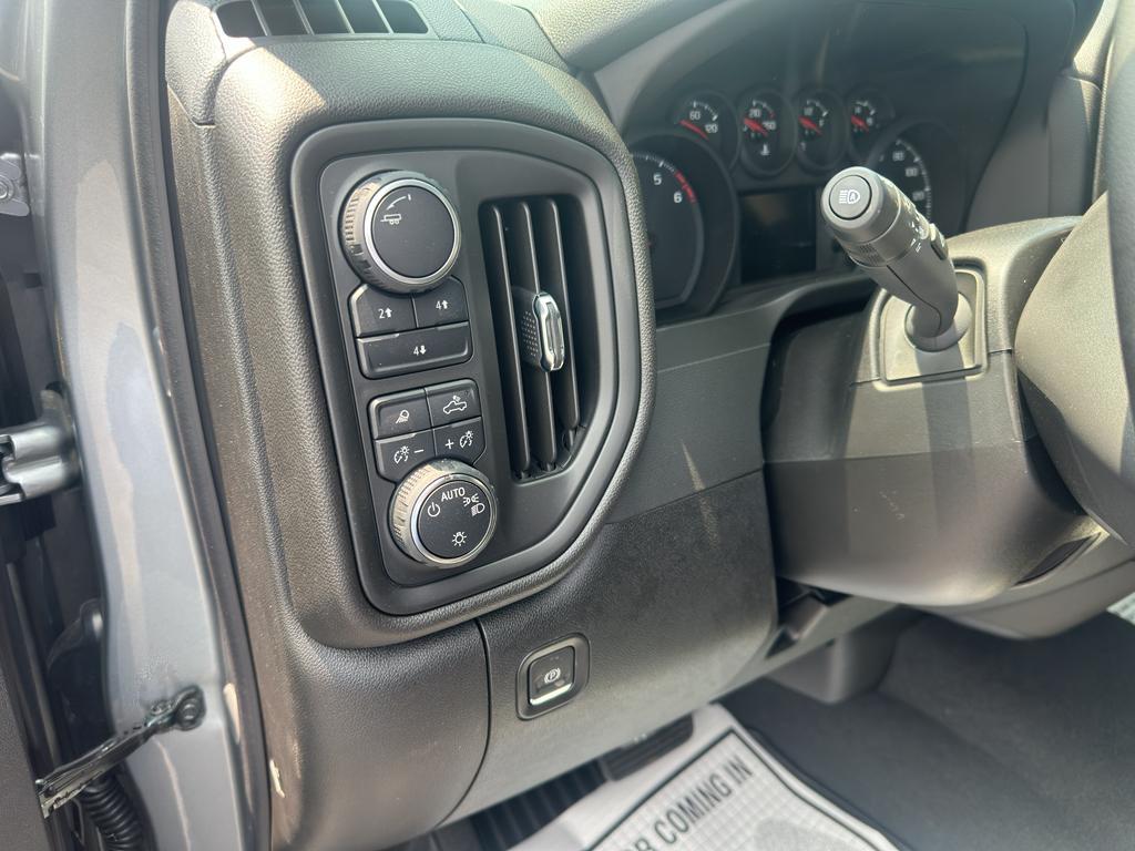 new 2025 Chevrolet Silverado 2500 car