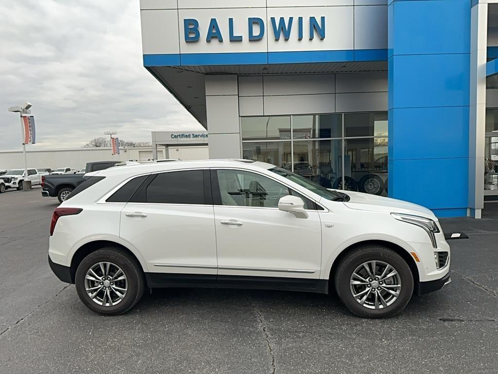 used 2020 Cadillac XT5 car, priced at $23,988