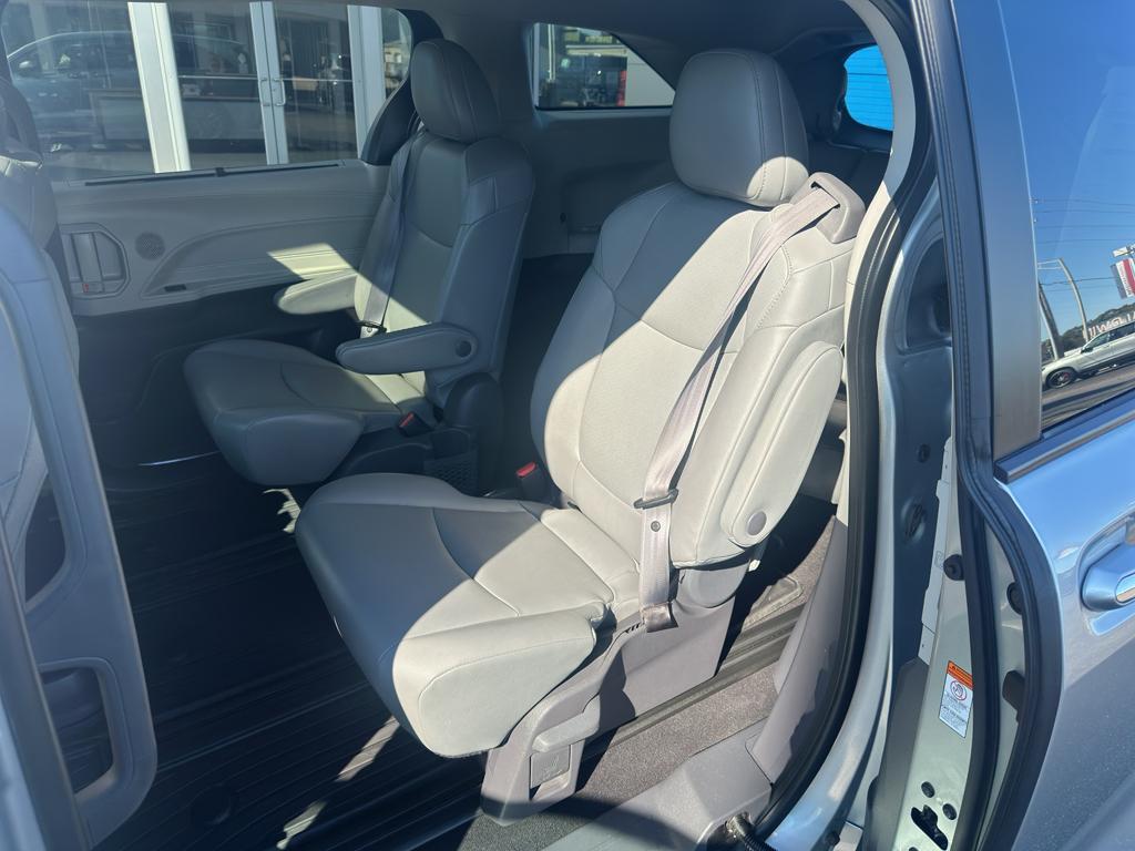 used 2021 Toyota Sienna car, priced at $38,988