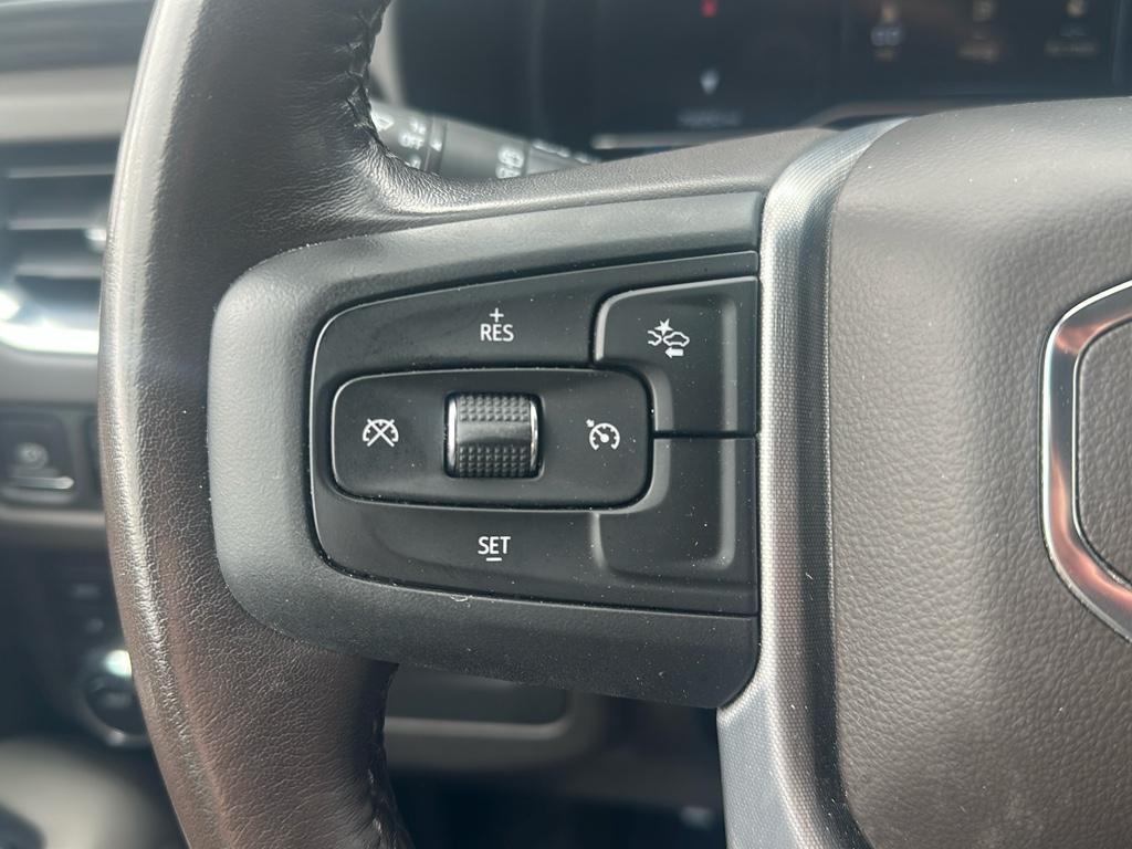 used 2023 GMC Yukon XL car, priced at $52,988