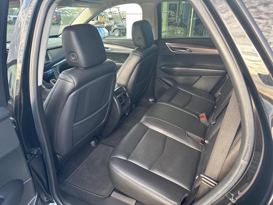 used 2018 Cadillac XT5 car, priced at $28,988