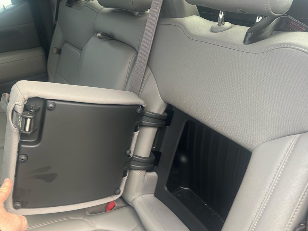 used 2021 GMC Sierra 1500 car, priced at $35,675