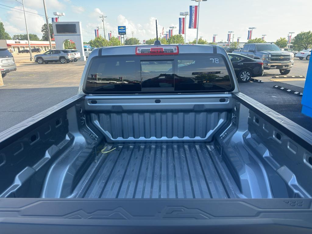 new 2025 Chevrolet Colorado car, priced at $34,140