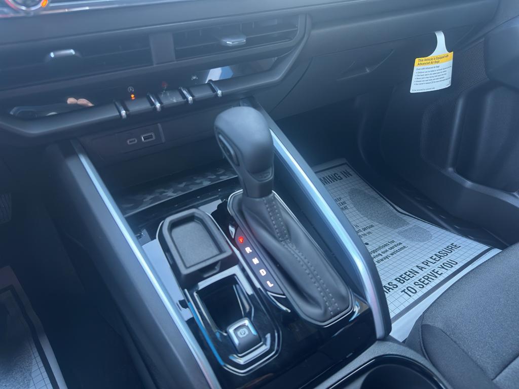 new 2025 Chevrolet Colorado car, priced at $34,140