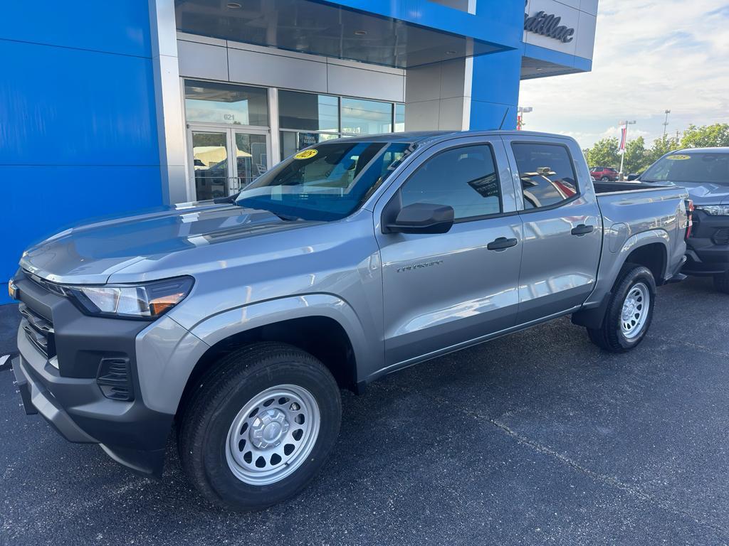 new 2025 Chevrolet Colorado car, priced at $34,140