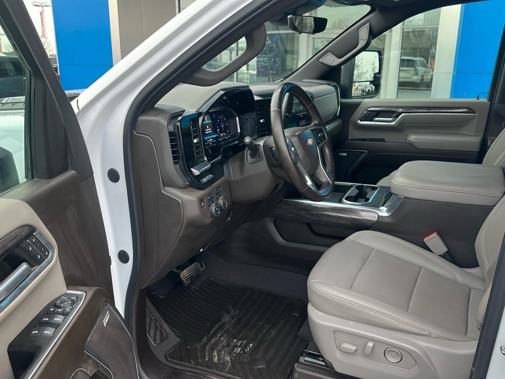 used 2024 Chevrolet Silverado 3500 car, priced at $67,988