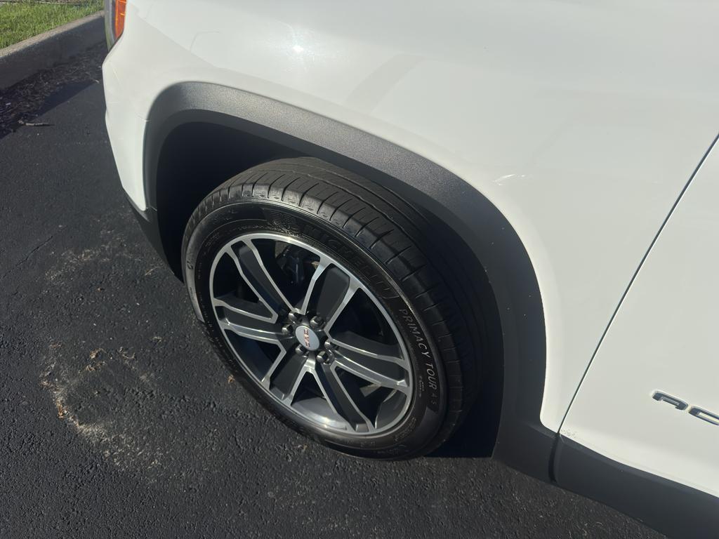 used 2023 GMC Acadia car, priced at $32,988